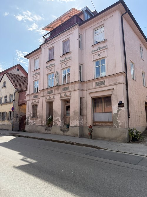 Außenansicht Ensemble alte Druckerei