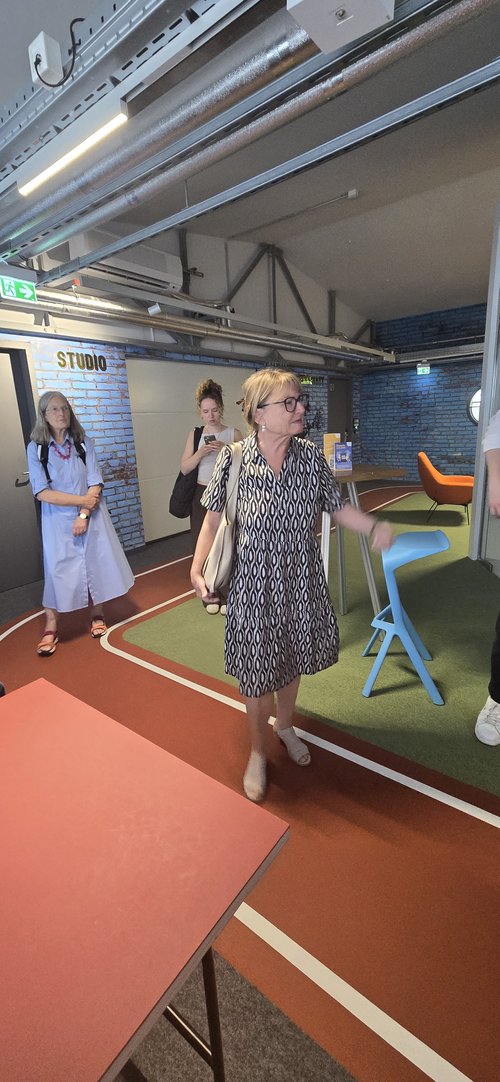 Rundgang durch den Co-Working-Space im Brucklyn Erlangen.